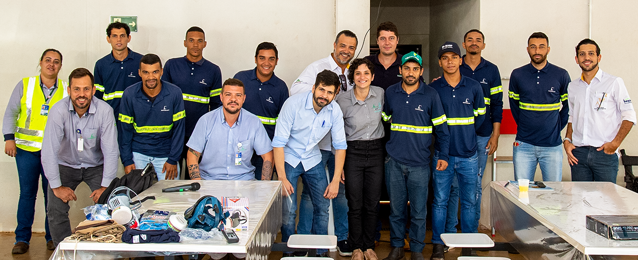 Copercana realiza treinamento teórico e prático sobre expurgo de grãos