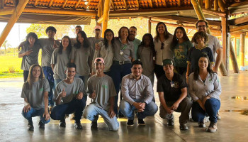 Copercana doa sementes de hortaliças para o Programa Jovem Agricultor do Futuro