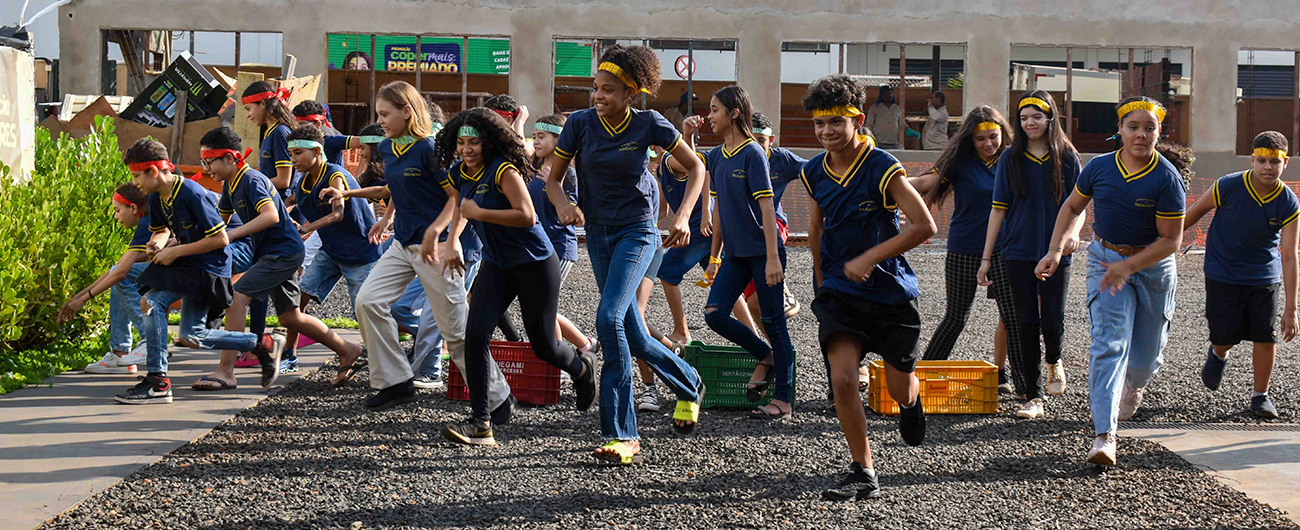 Alunos da escola Raul do Prado Vianna visitam a Biocoop e aprendem sobre reciclagem