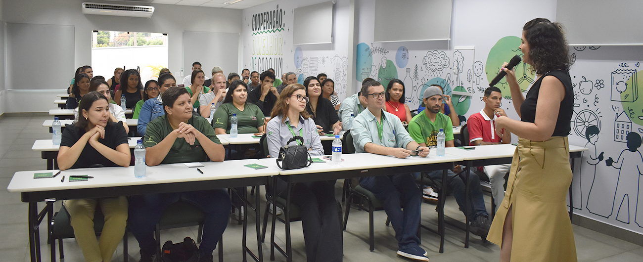 Colaboradores dos Supermercados Copercana recebem treinamentos de boas práticas de manipulação e fabricação