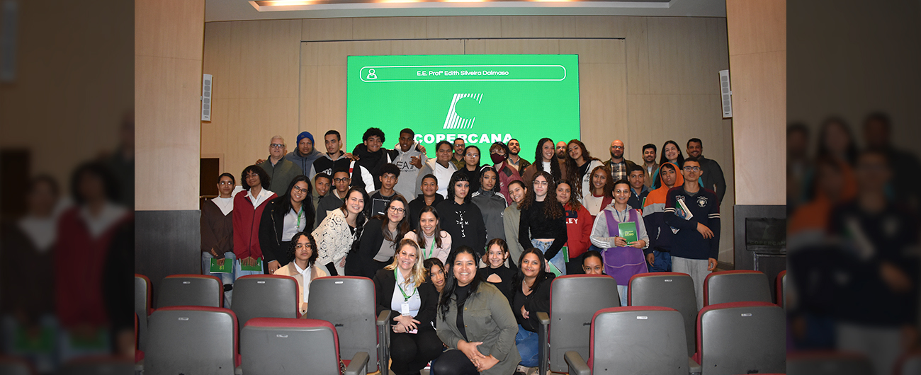 Copercana recebe estudantes para vivência em varejo e cooperativismo