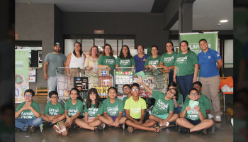 Plantando o Futuro promove ação no supermercado Copercana de Pontal durante a semana do meio ambiente 