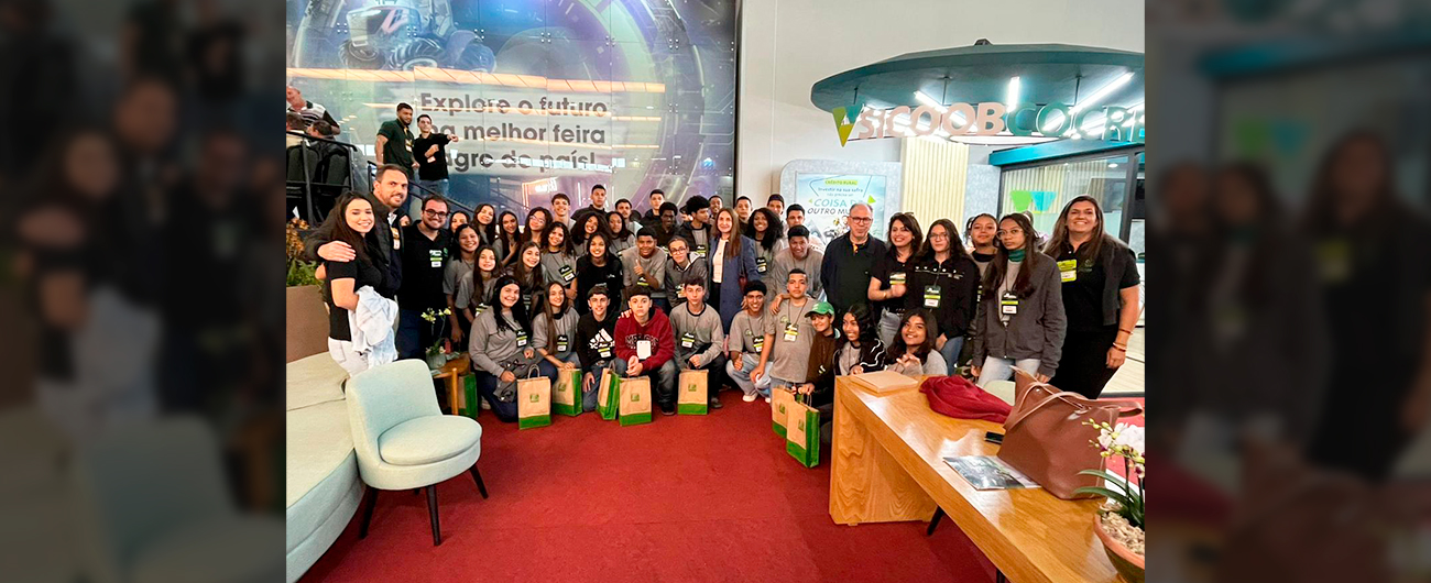 Alunos do Jovem Agricultor do Futuro visitam a 21ª Feira de Agronegócios da Copercana