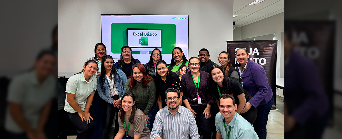 Colaboradores dos Supermercados Copercana recebem capacitação em Excel Básico