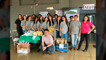 Alunos do programa Jovem Agricultor do Futuro realizam feira na Uname 3