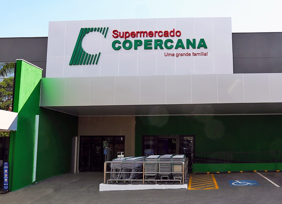 Copercana reinaugura supermercado em Serrana