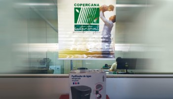 Copercana Sustentável doa purificador de água para a Santa Casa de Guaíra